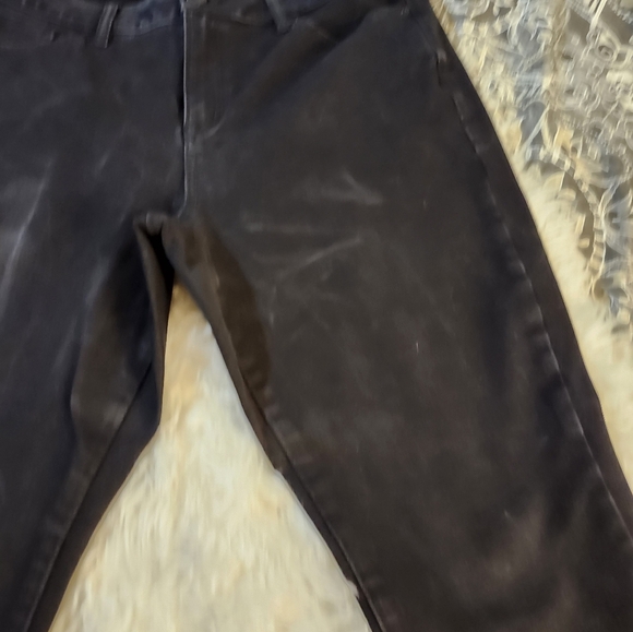 Lane Bryant faded/acid wash jeans - Picture 4 of 7